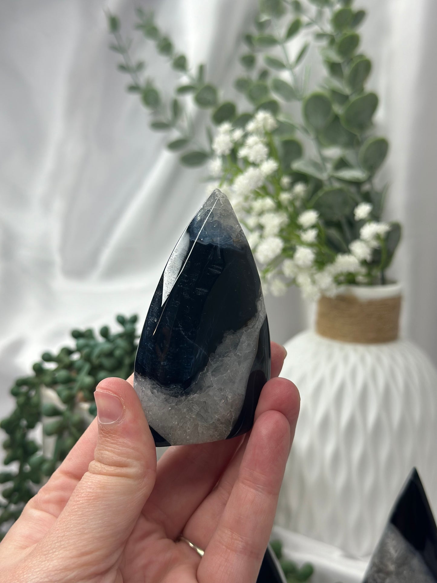 Black Agate Flame (Chipped Tips)