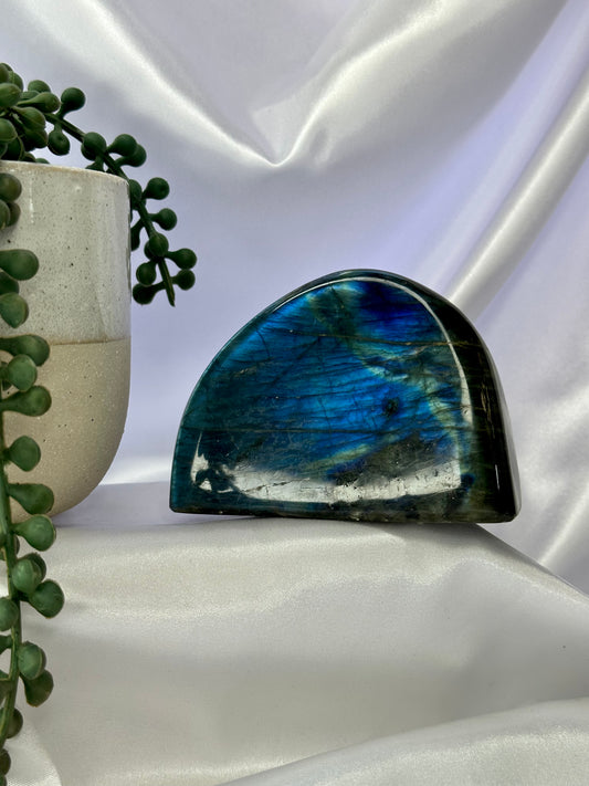 Labradorite Freeform