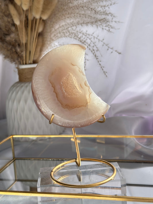 Agate Moon With Stand (D)
