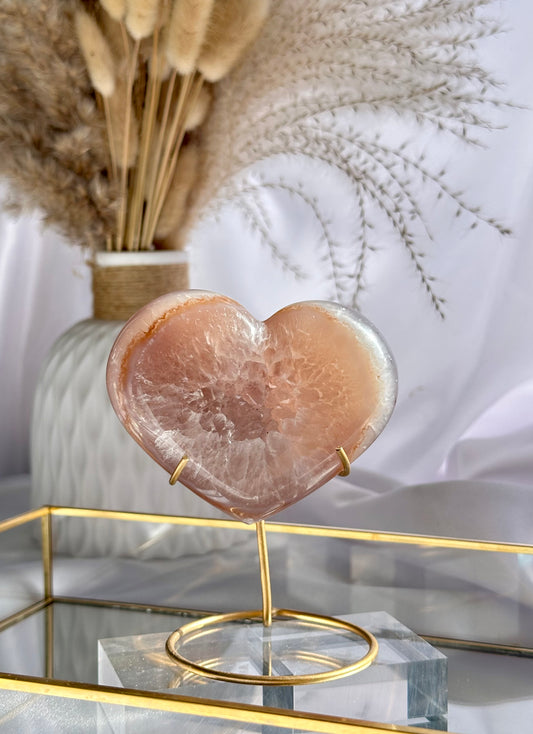 Agate Heart On Stand (B)