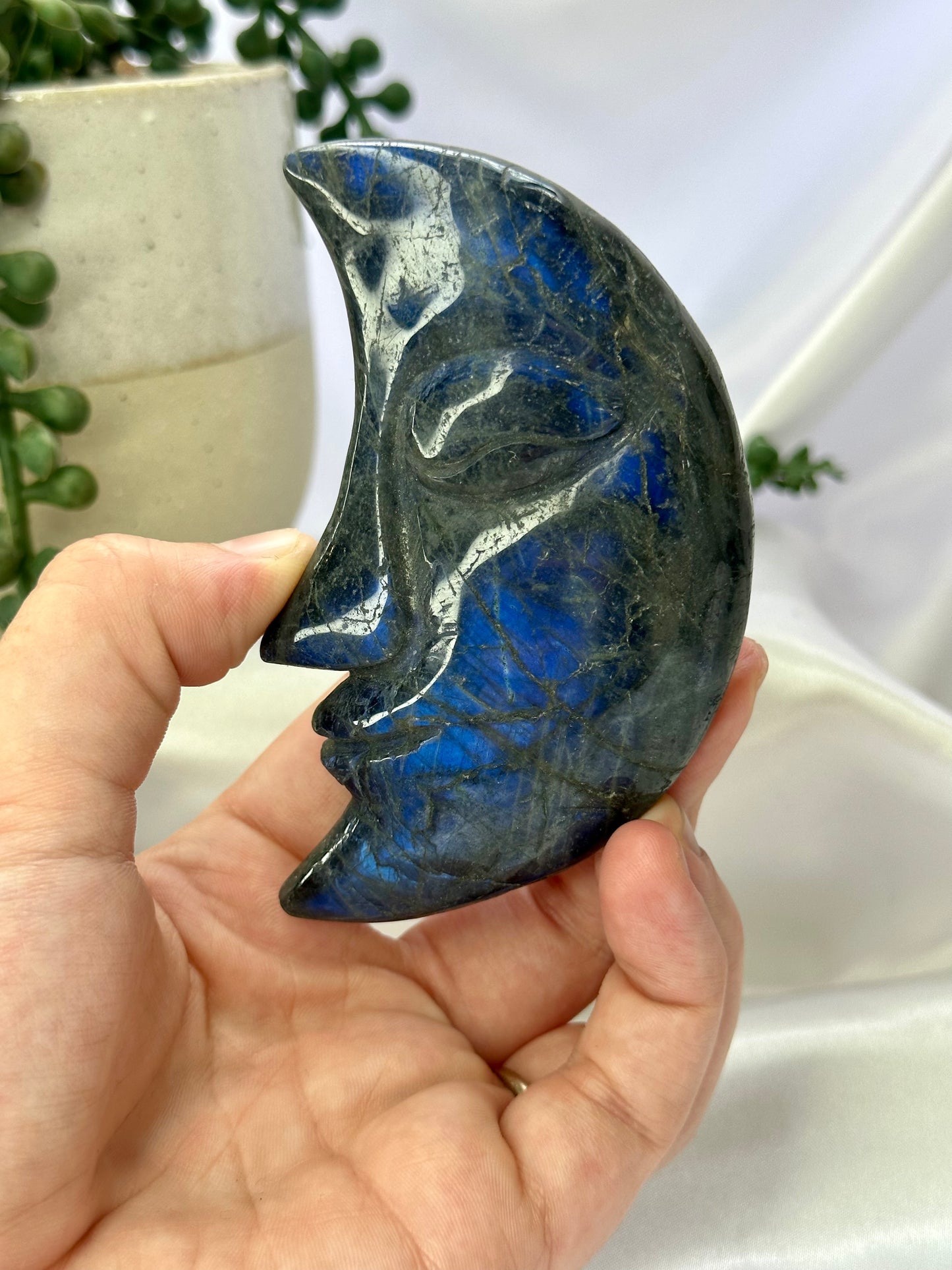 Labradorite Moon (B)