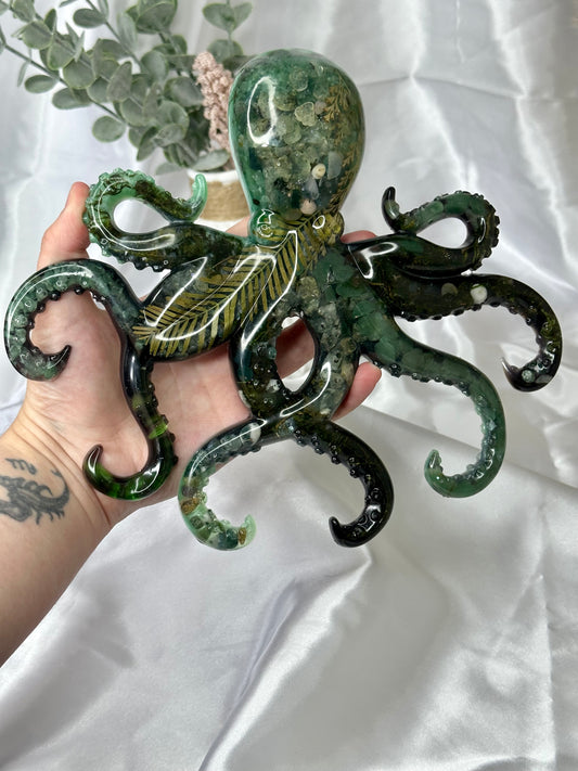 Crystal Chip Resin Octopus